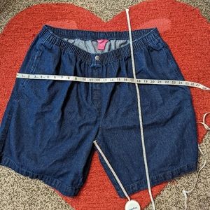 Jean Bermuda, 24W, Woman Within